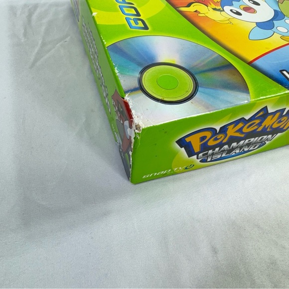 Snap TV Pokémon Champion Island 2007 DVD Board Game - Picture 7 of 11